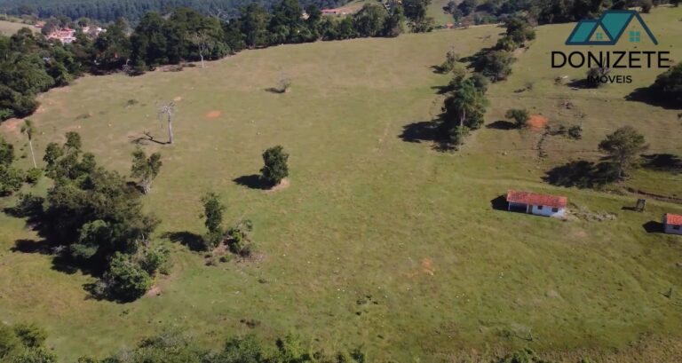 Sítio em Piracaia com 18 Hectares